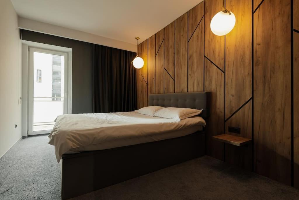 Nest Inn Magic Apartment Cluj-Napoca Esterno foto