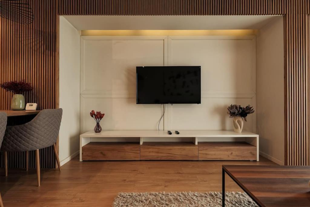 Nest Inn Magic Apartment Cluj-Napoca Esterno foto