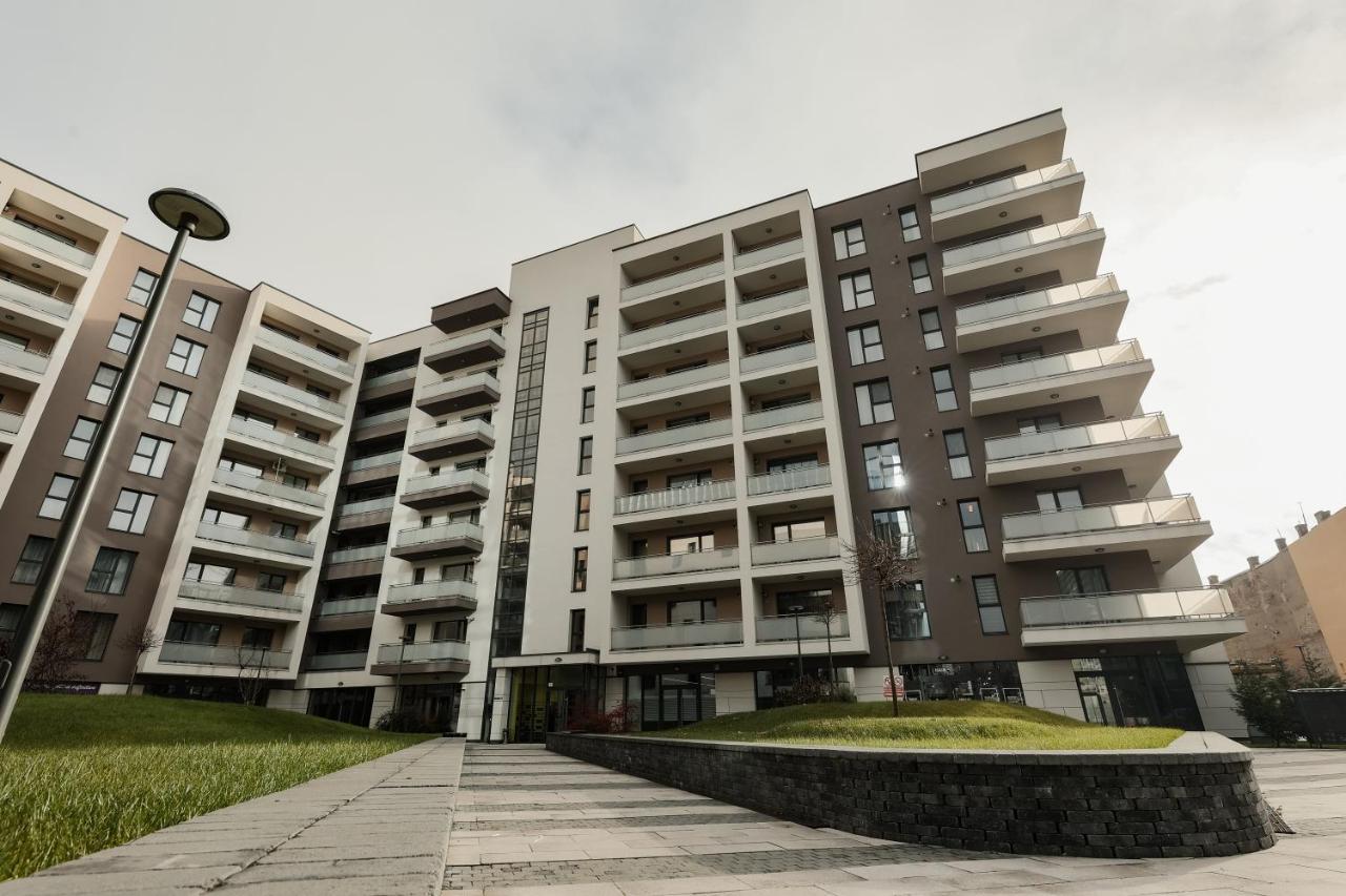 Nest Inn Magic Apartment Cluj-Napoca Esterno foto